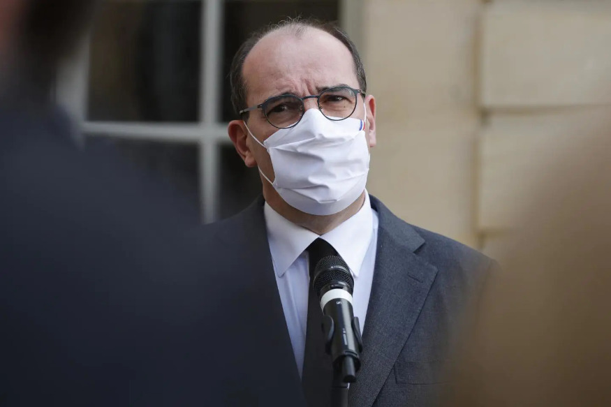 Les petits commerces restent fermés mais les grandes surfaces devront fermer les rayons non-essentiels