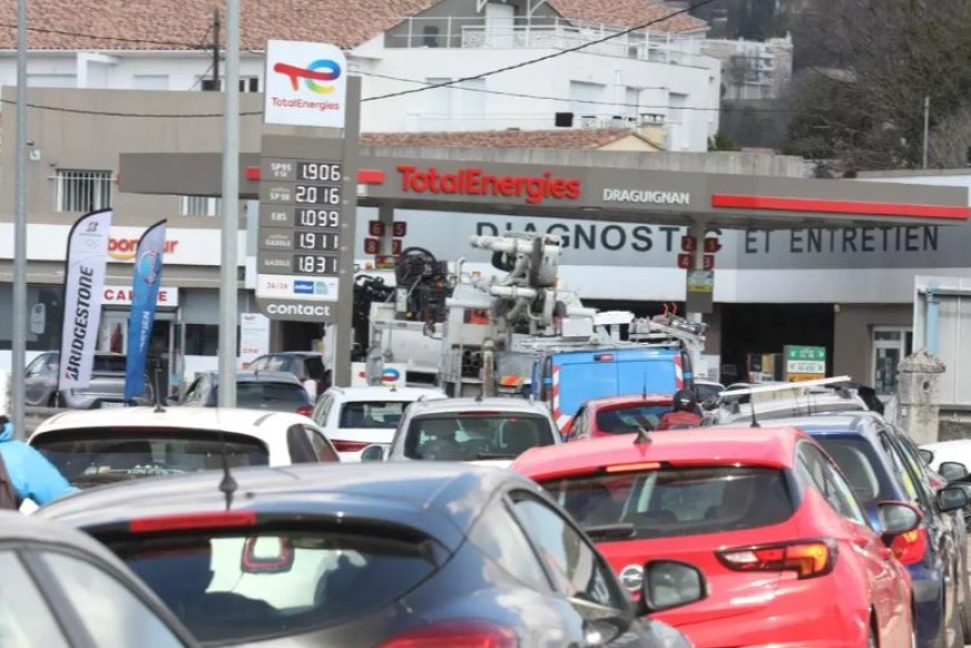 Pénurie de carburant: voici les stations-service en rupture partielle et totale dans le Var